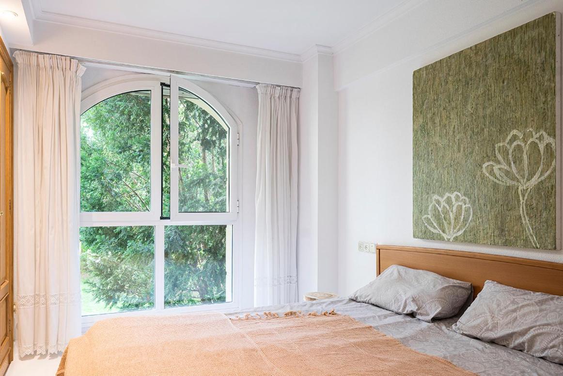 New Apartment & Terrace. Steps To Ondarreta Beach Anorga-Lugariz ภายนอก รูปภาพ